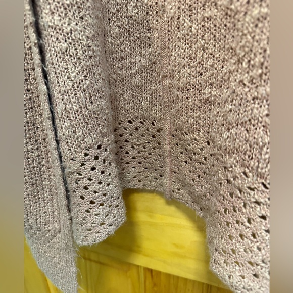 Jolt size M blush color blocks of open knit cardigan - Picture 4 of 9